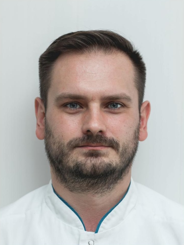Dr. Purice Eugen